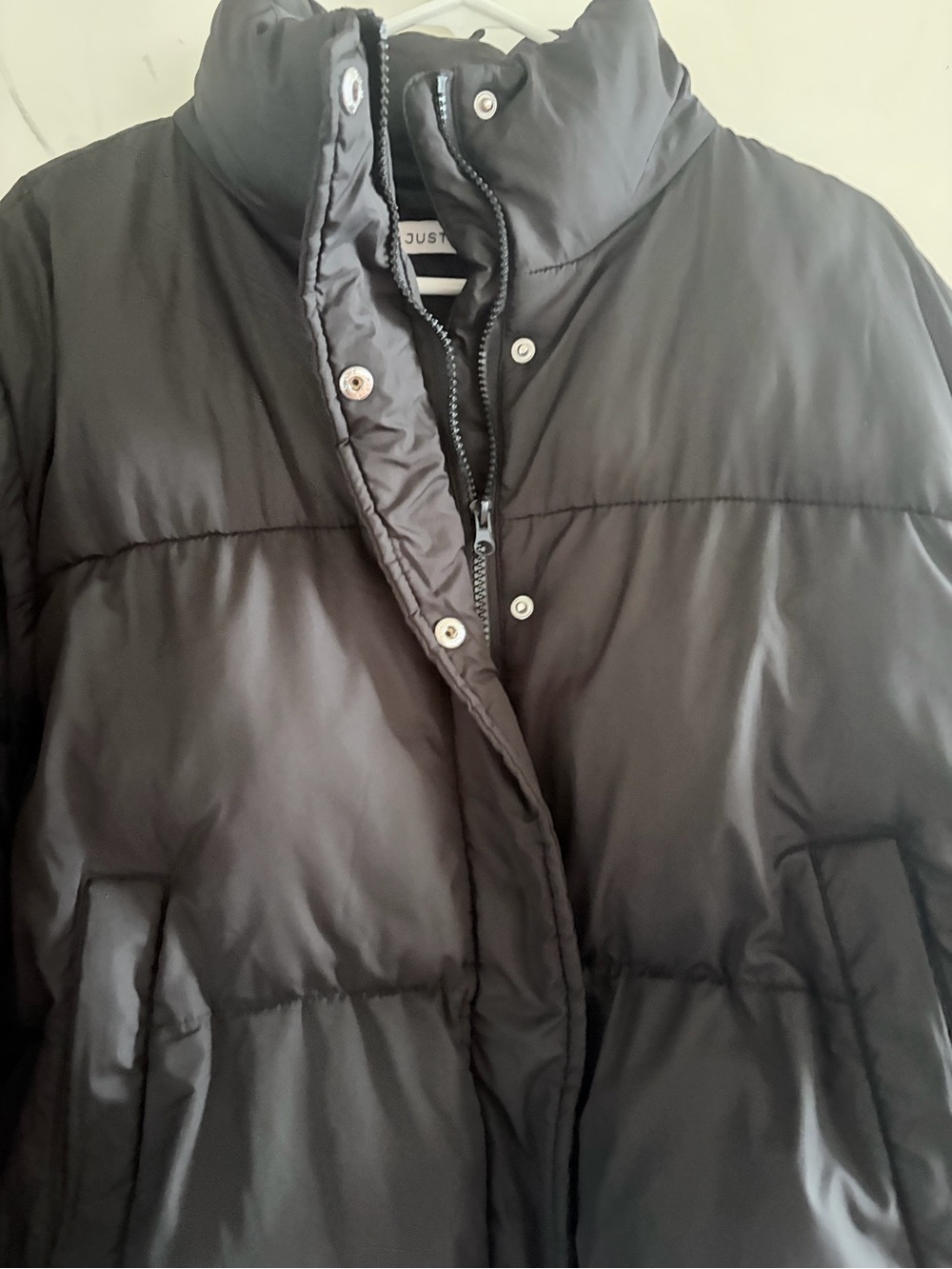 JustFab Black Short Puffer Jacket with High Collar - Picture 3 of 12